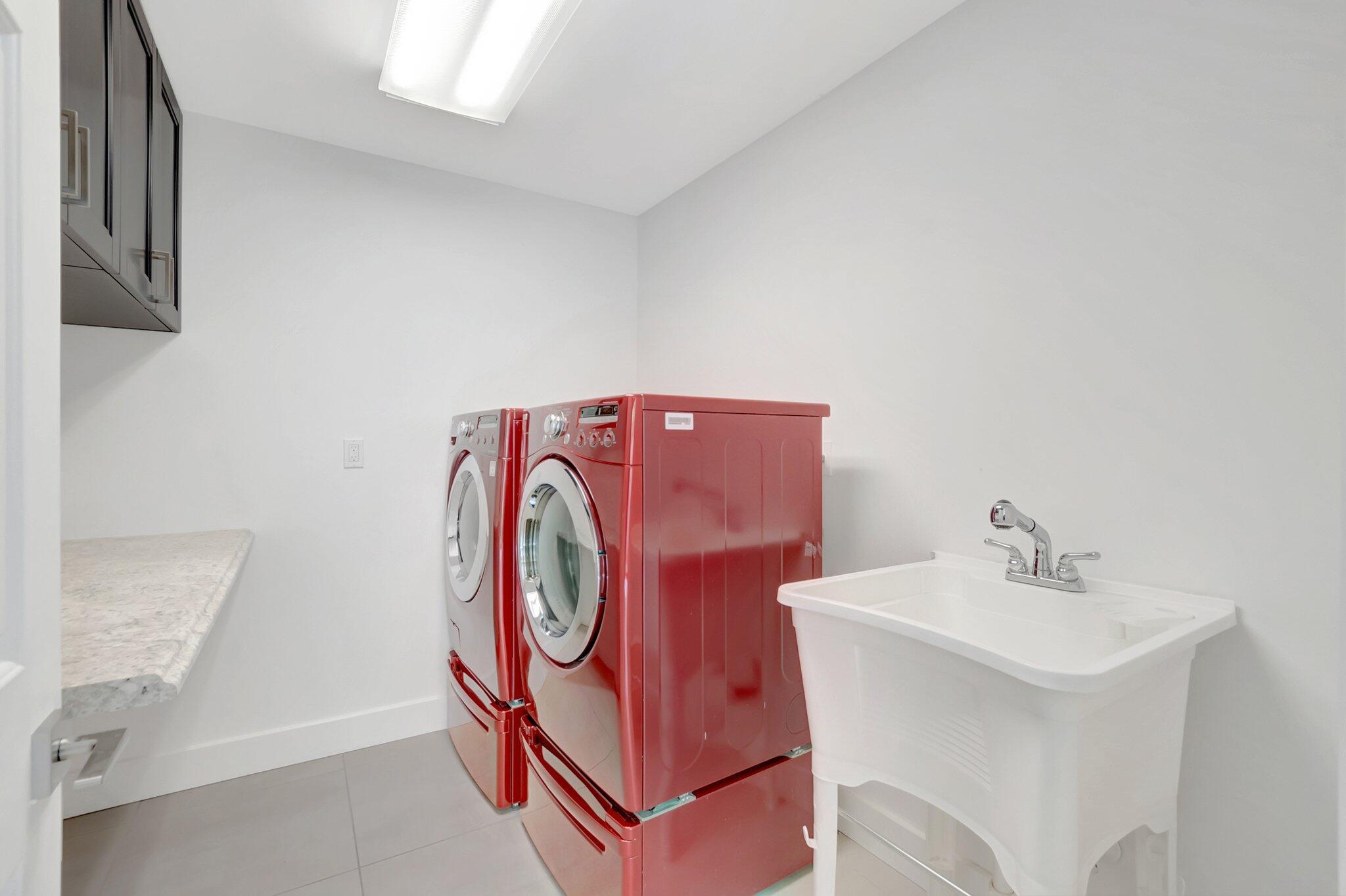 355 Deer Creek Woodlake Lane