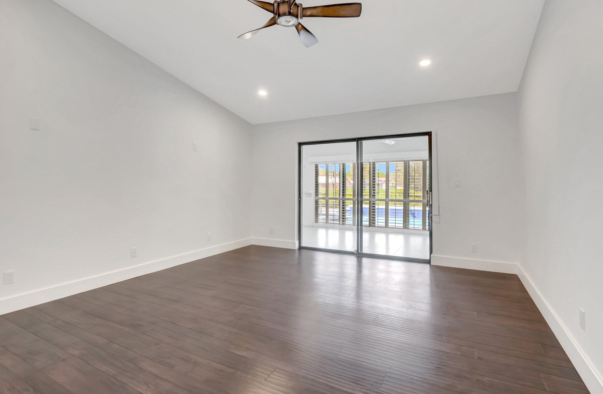 355 Deer Creek Woodlake Lane
