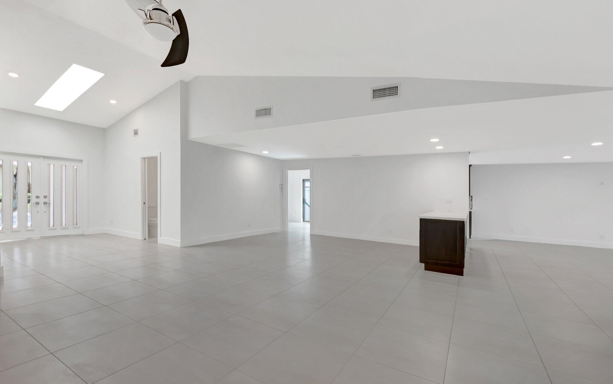 355 Deer Creek Woodlake Lane