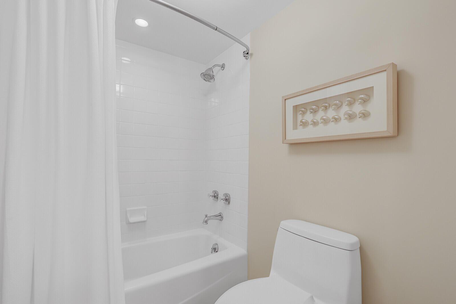 5280 N Ocean Drive 7d