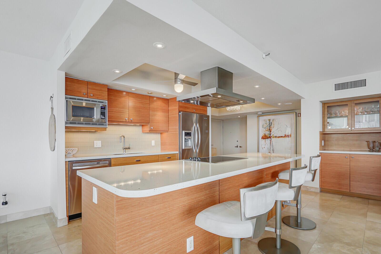 5280 N Ocean Drive 7d