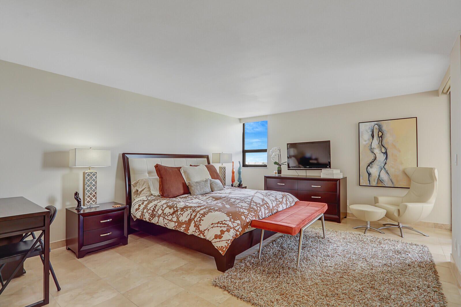 5280 N Ocean Drive 7d