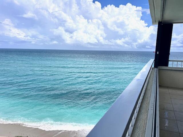 5280 N Ocean Drive 7b