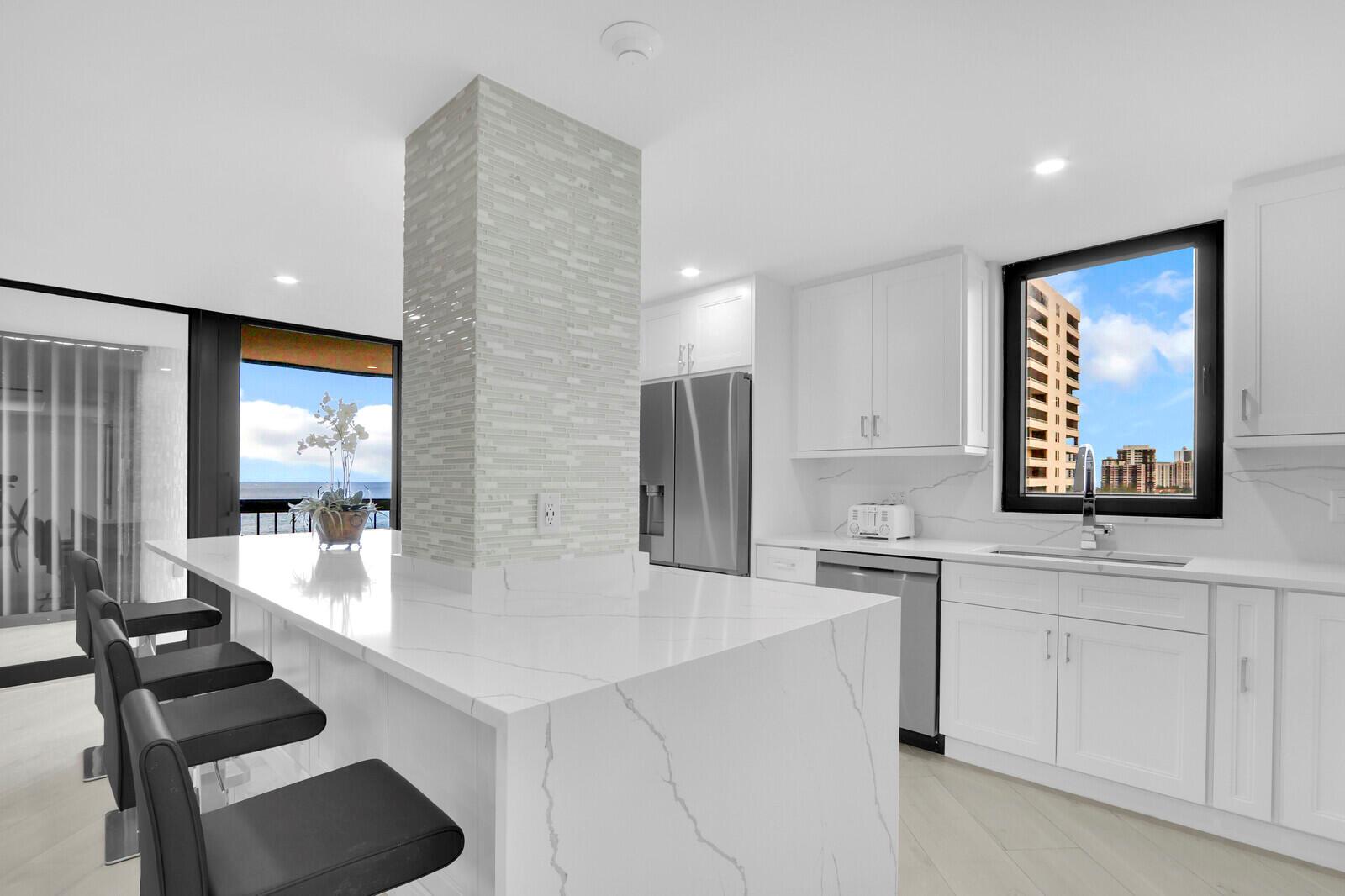 5380 N Ocean Drive 9a