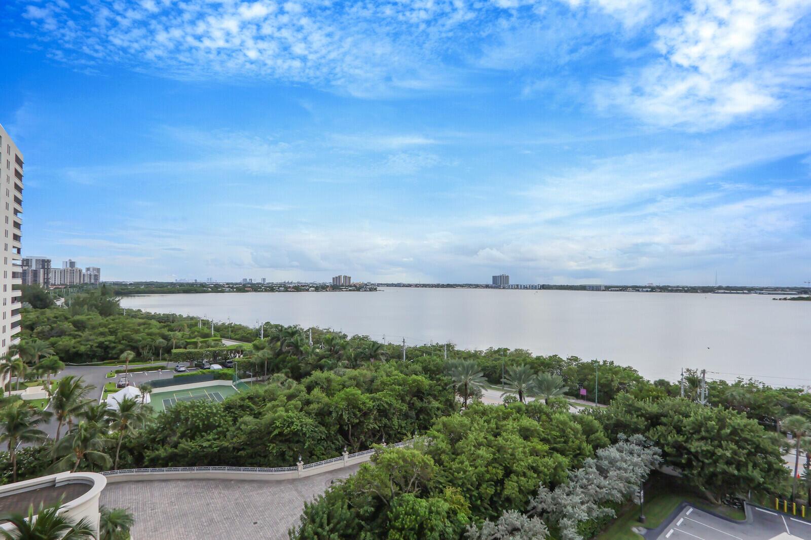 5380 N Ocean Drive 9a