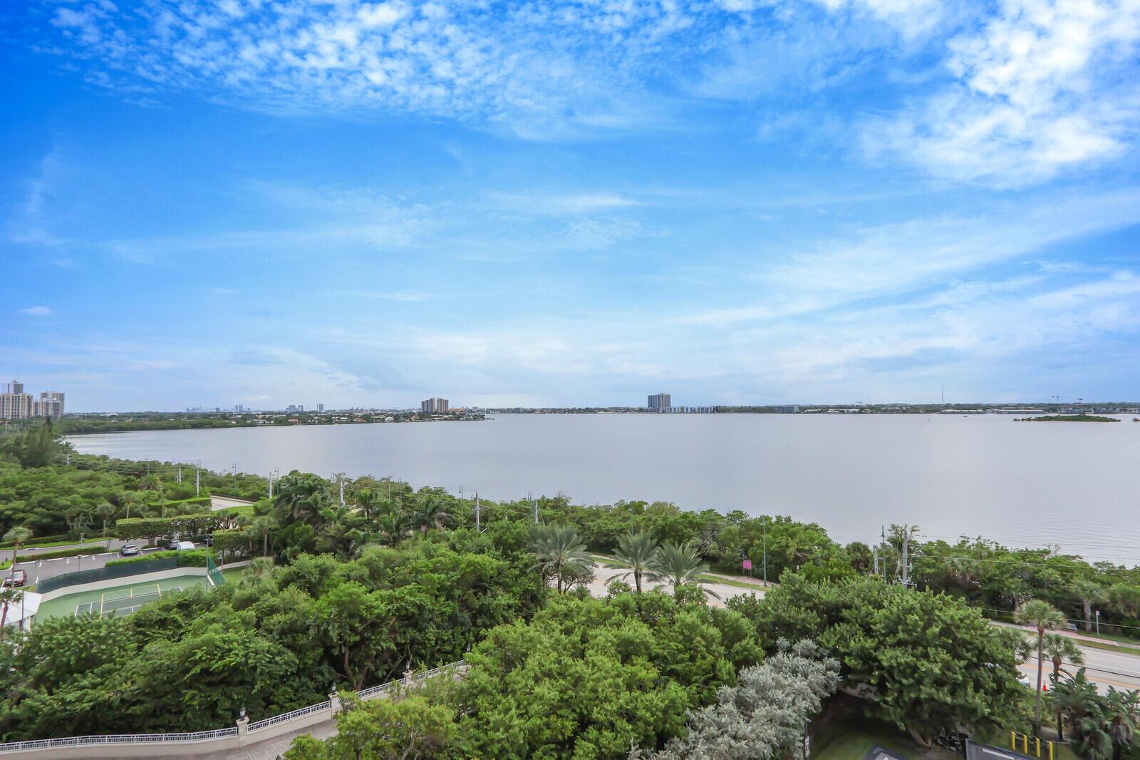 5380 N Ocean Drive 9a