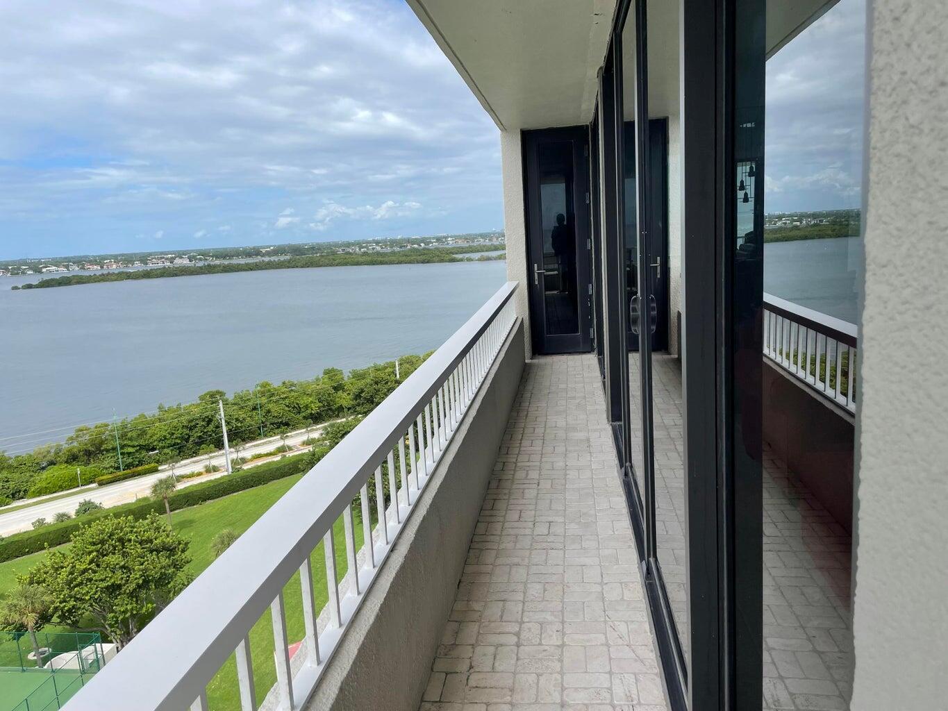 5510 N Ocean Drive 12b