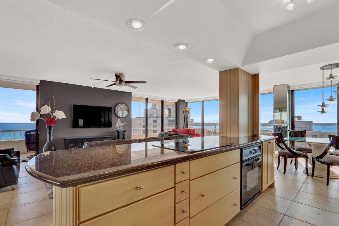 5510 N Ocean Drive 12b