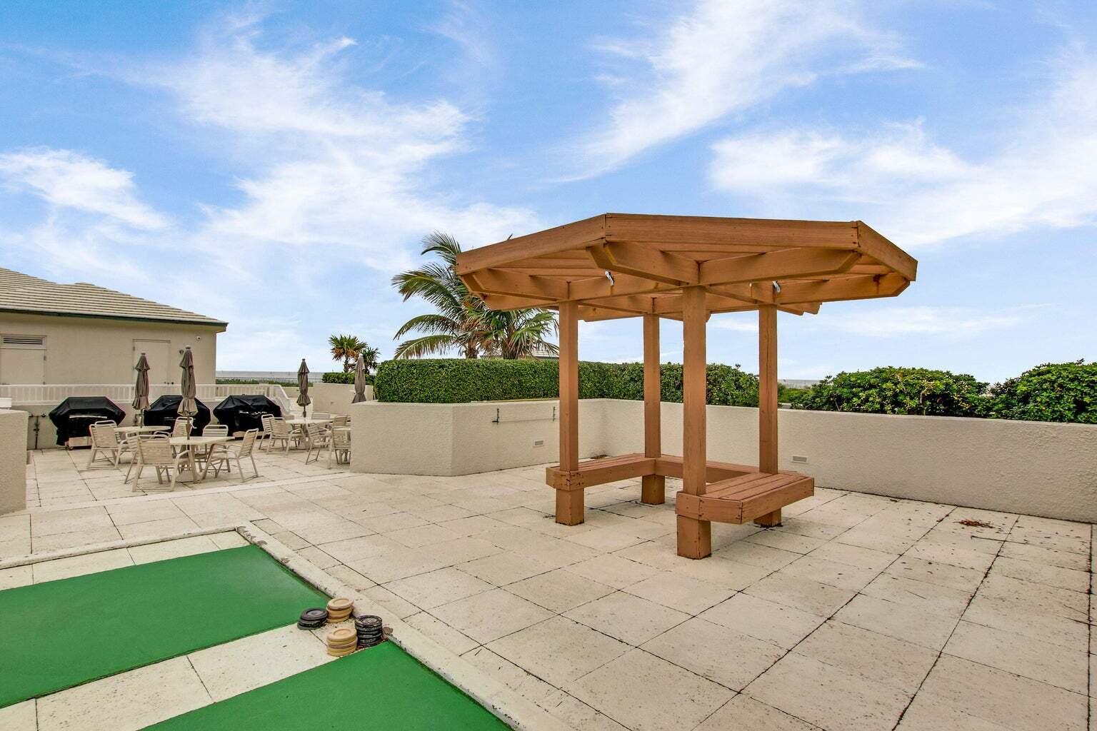 5510 N Ocean Drive 12b