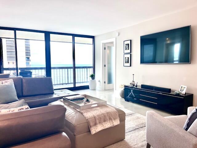 5380 N Ocean Drive 17g