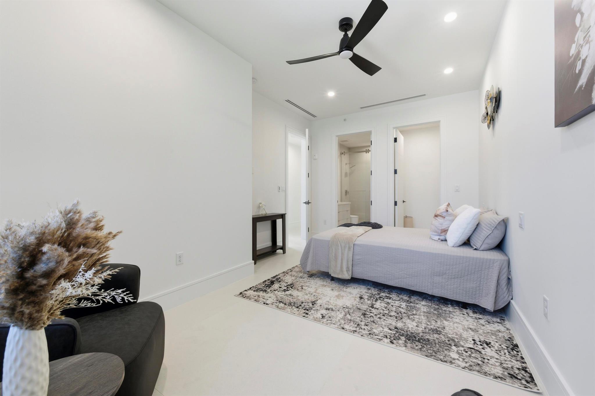2323 Lake Drive 201
