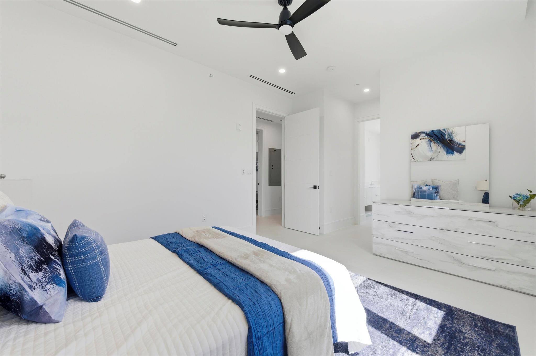 2323 Lake Drive 201