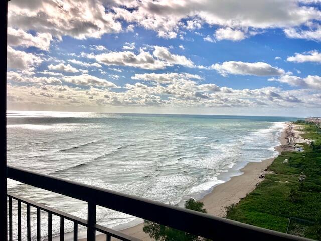 4000 N Ocean Drive 1702