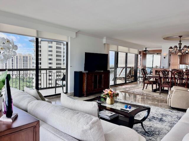 4000 N Ocean Drive 1702