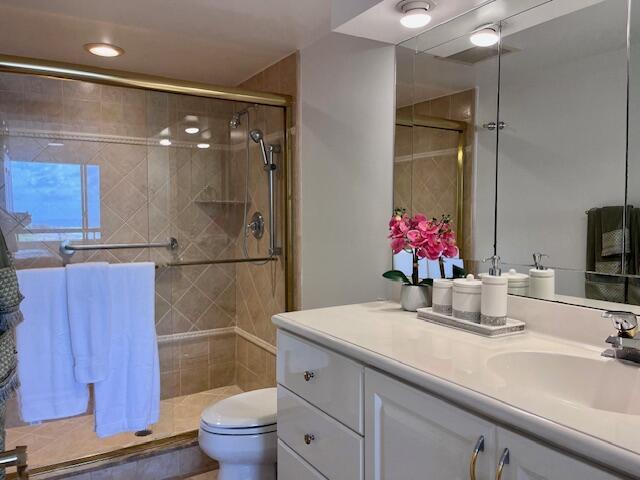 4000 N Ocean Drive 1702