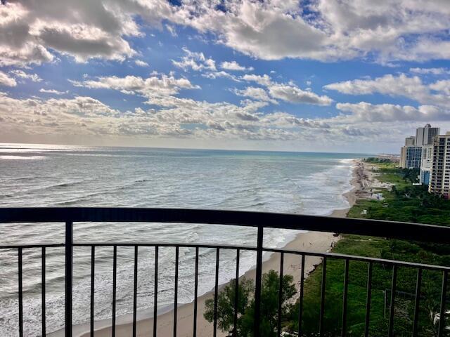 4000 N Ocean Drive 1702