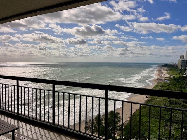 4000 N Ocean Drive 1702