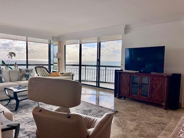4000 N Ocean Drive 1702