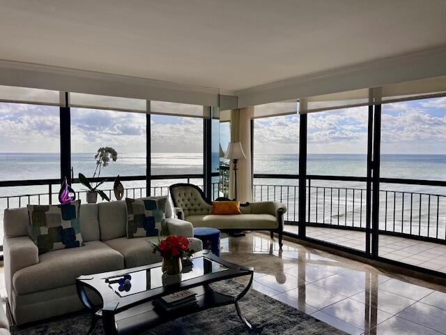 4000 N Ocean Drive 1702