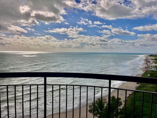 4000 N Ocean Drive 1702