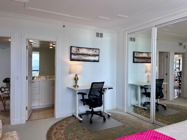 4000 N Ocean Drive 1702