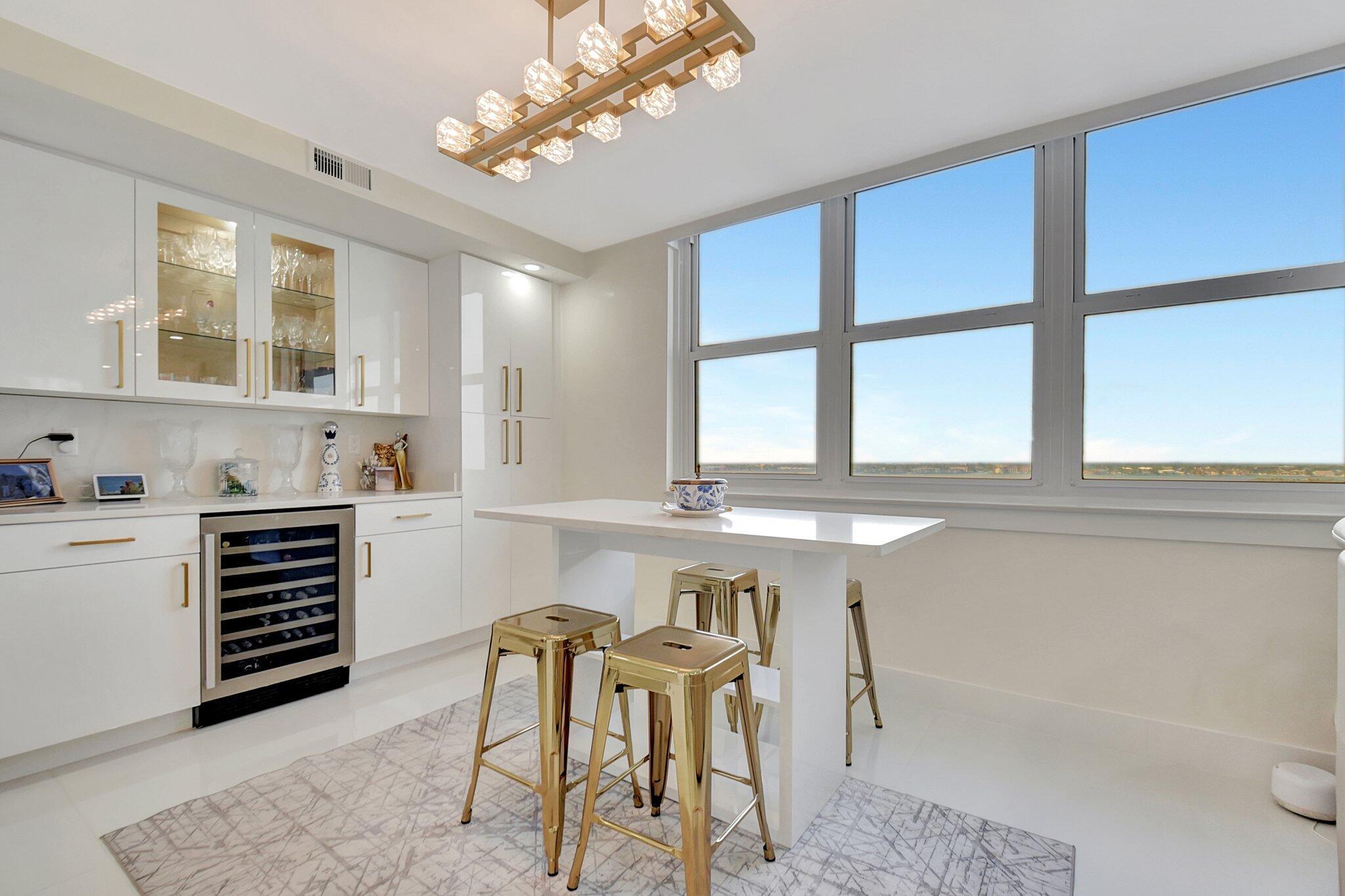 5440 N Ocean Drive 1002