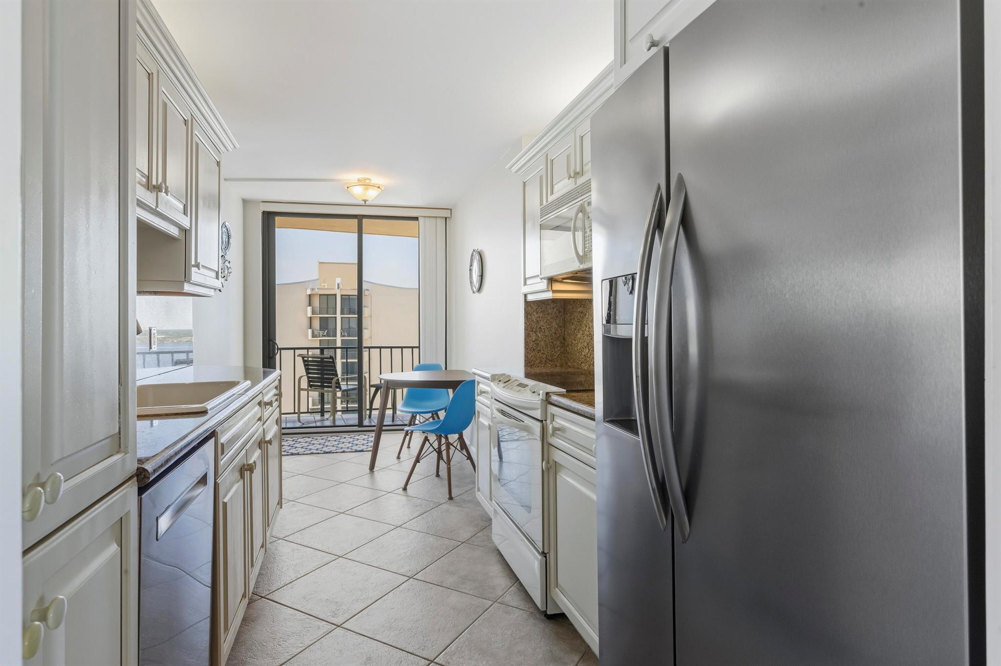 4200 N Ocean Drive 1-1705