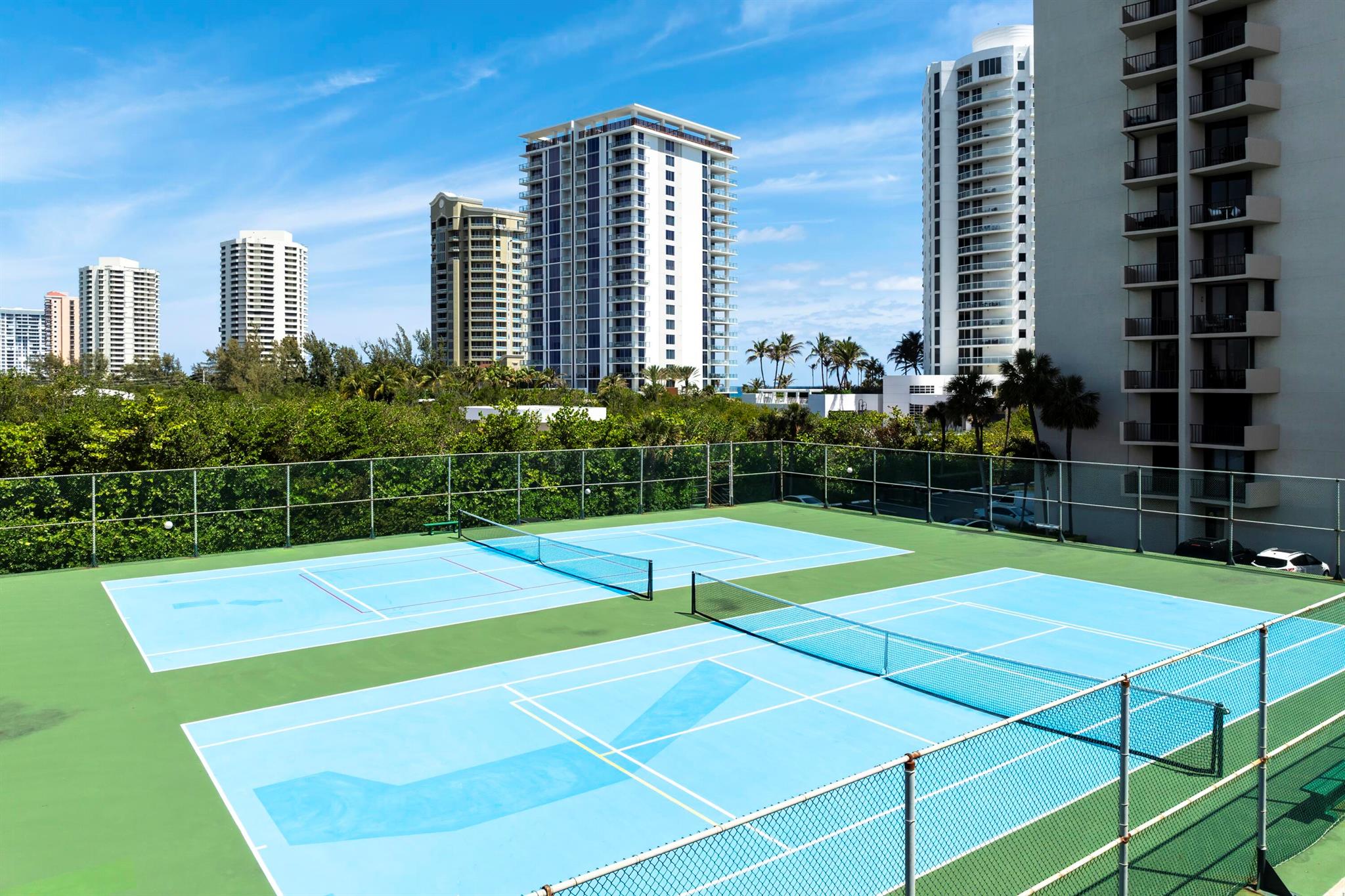 4200 N Ocean Drive 1-1705