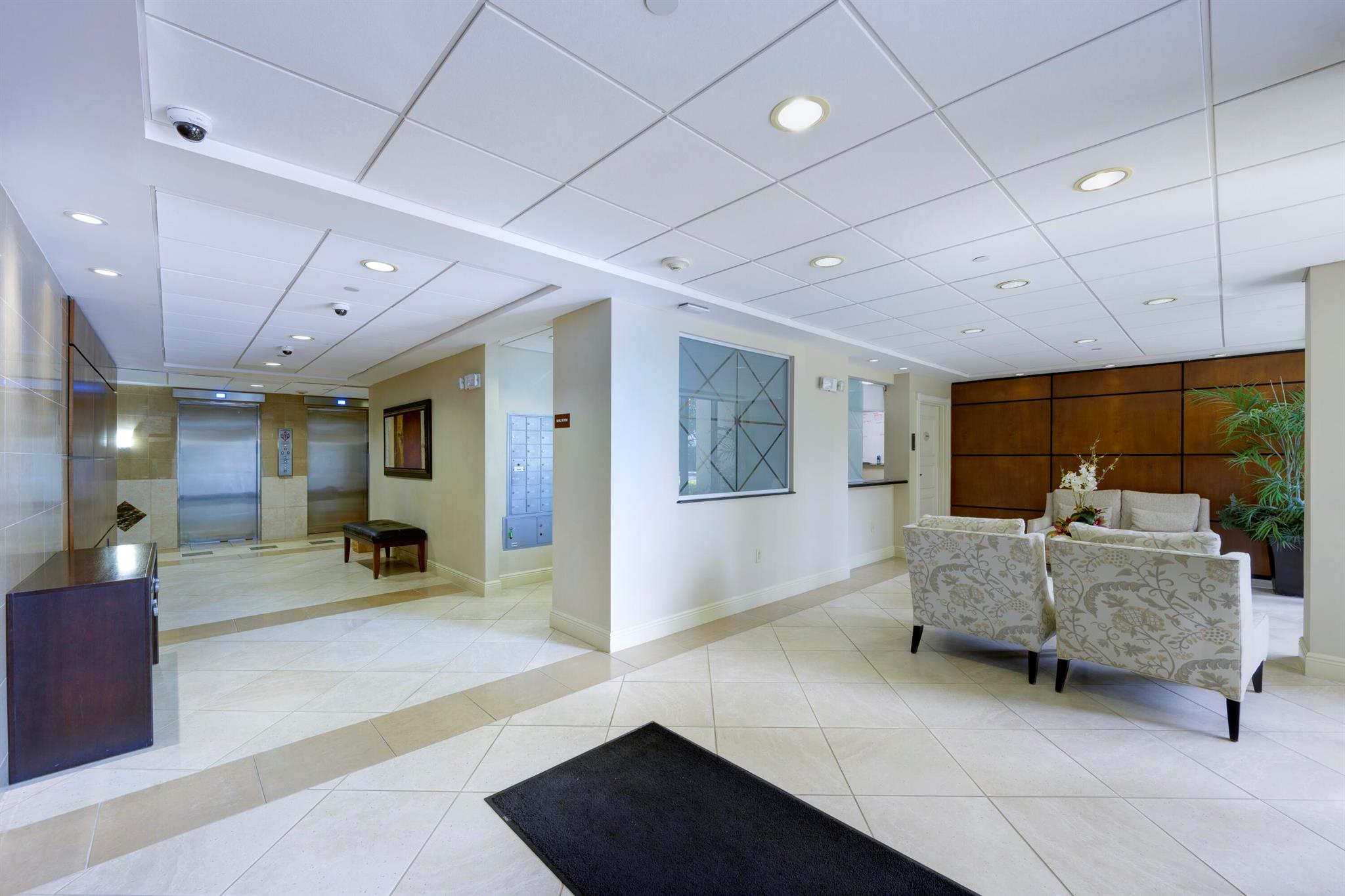 4200 N Ocean Drive 1-1705