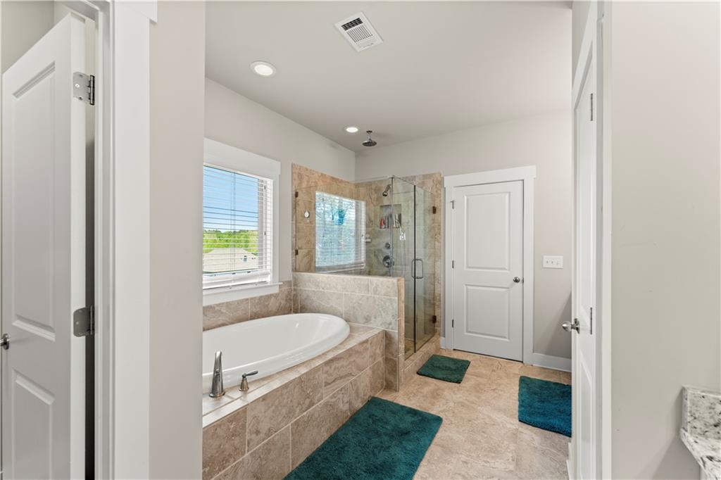 517 Taymack Farm Court