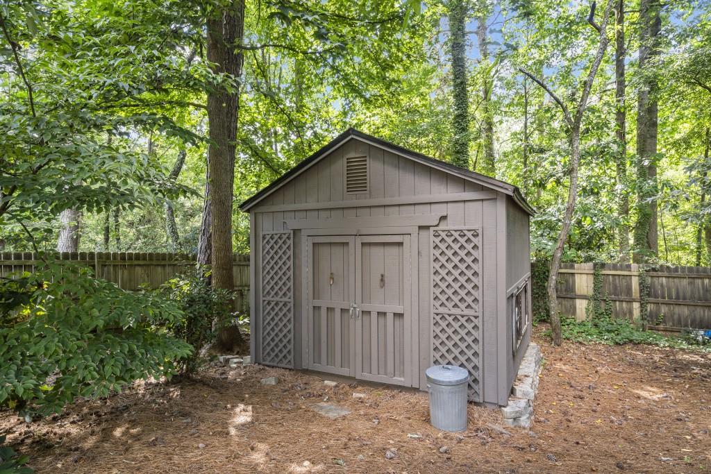 6820 Little Fox Trail