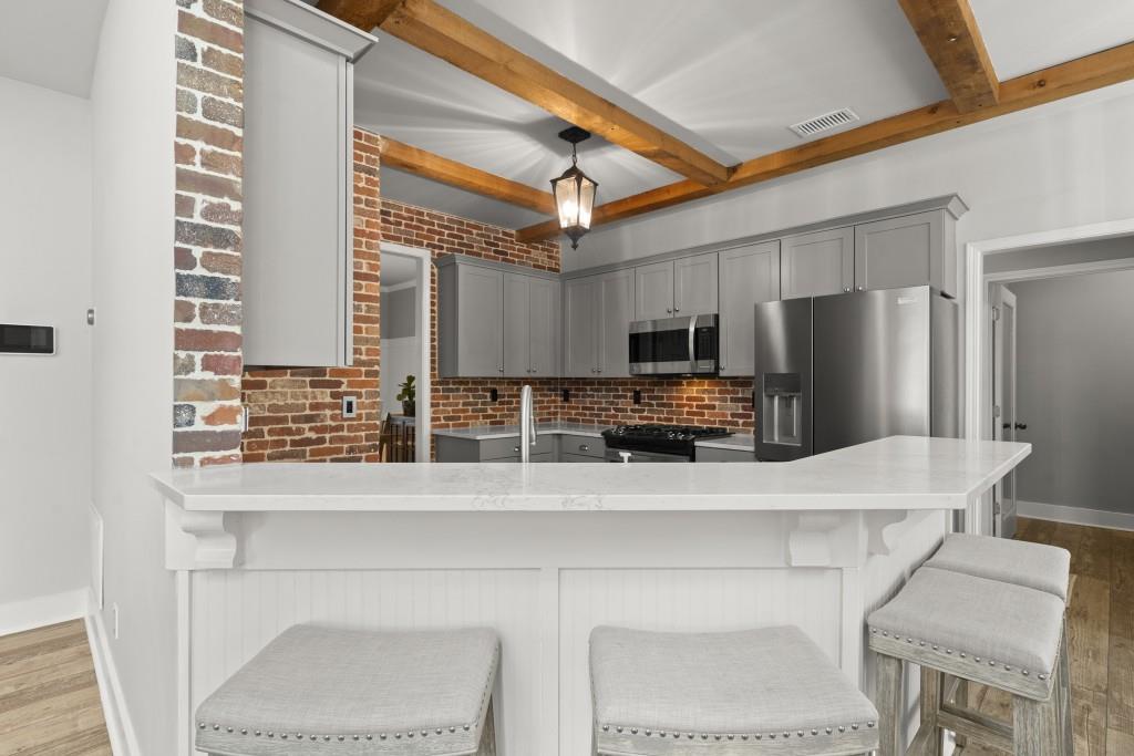 6820 Little Fox Trail
