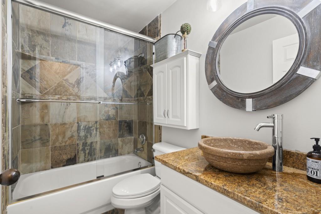 6820 Little Fox Trail