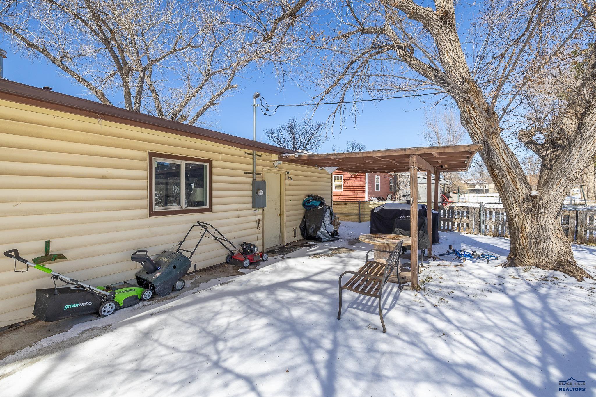 1210 RACINE