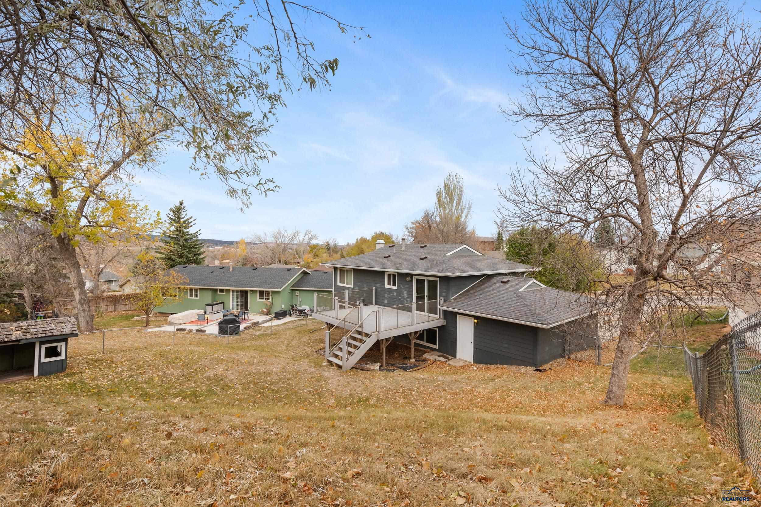 2715 TOMAHAWK DR