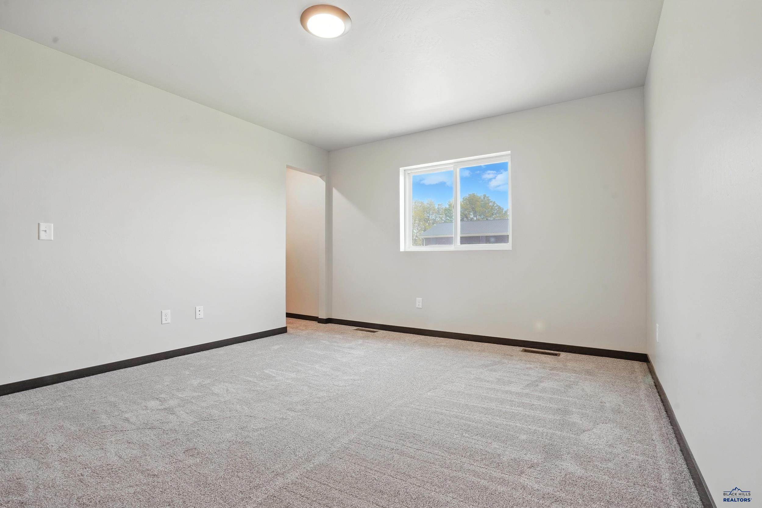1026 DRIVER CIRCLE