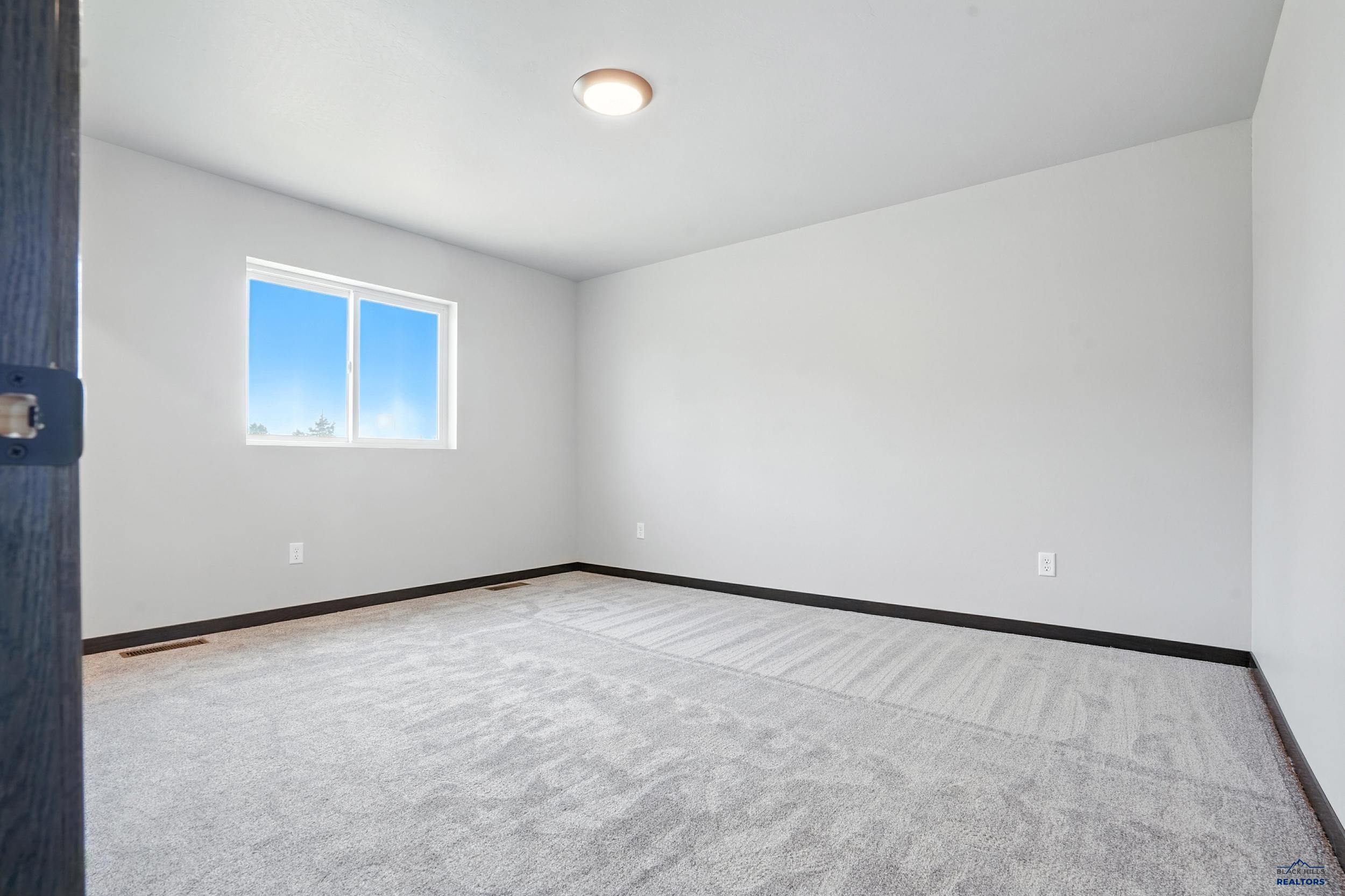 1026 DRIVER CIRCLE