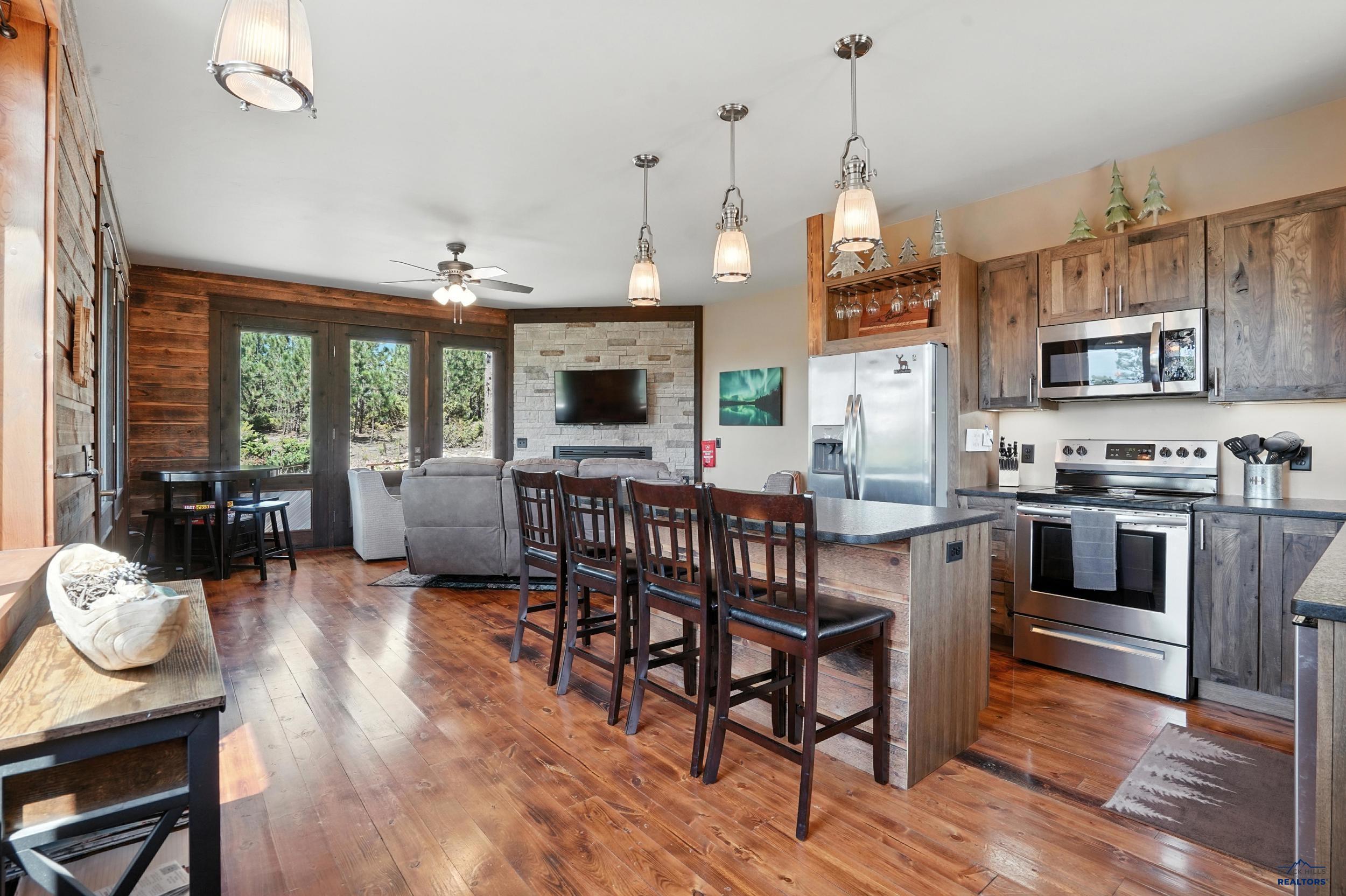 21302 WASP RD