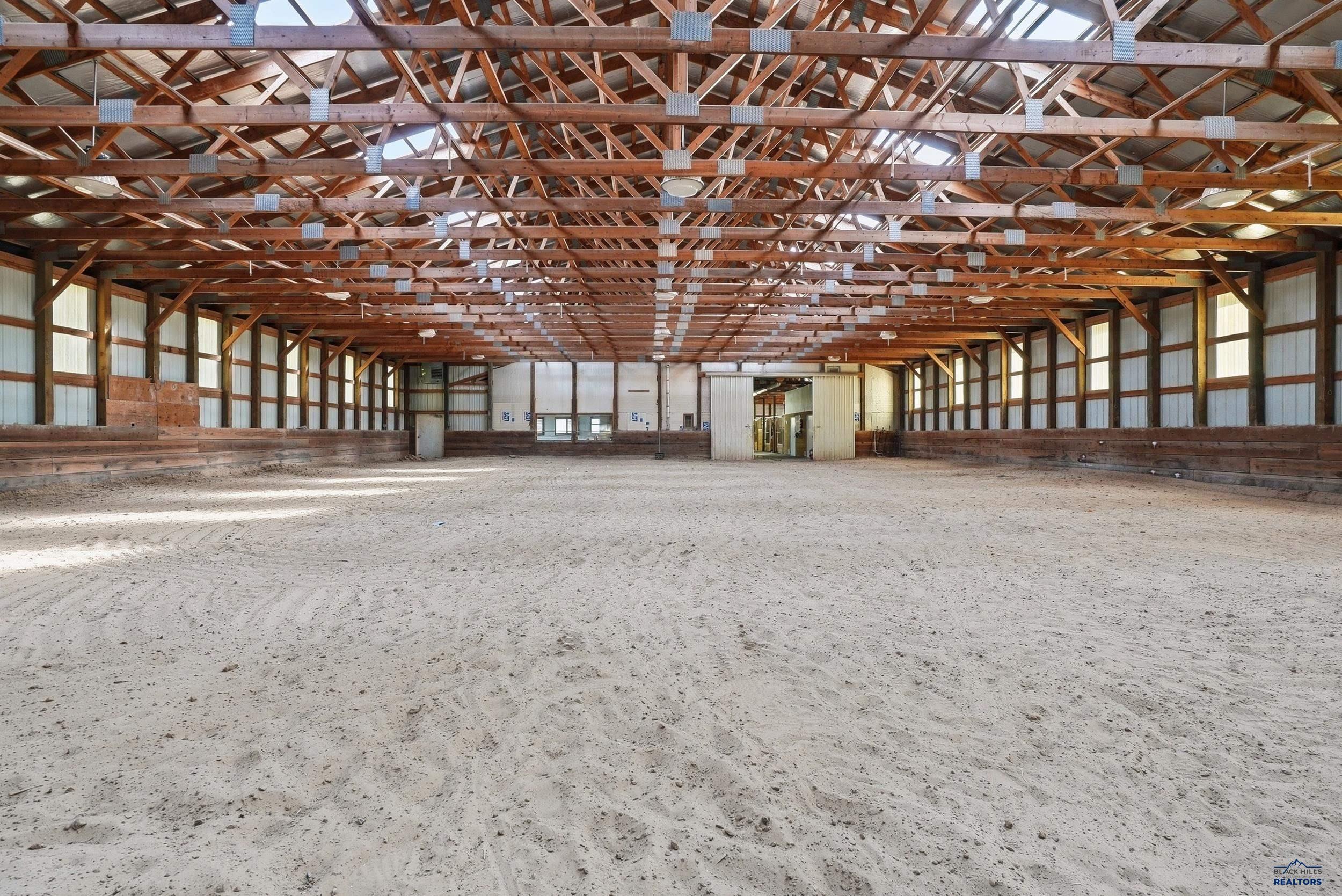 1810 SKYLINE RANCH RD