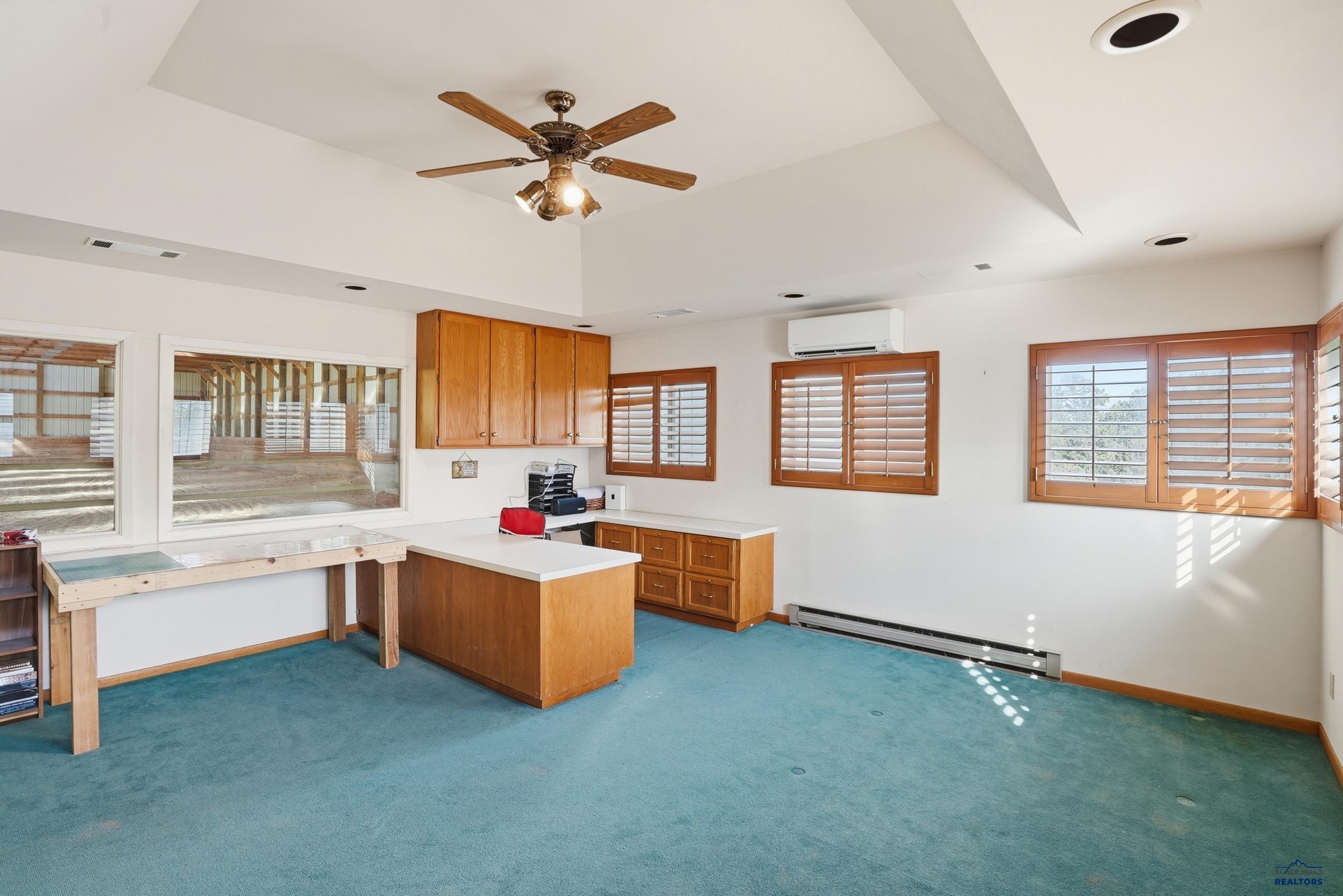 1810 SKYLINE RANCH RD