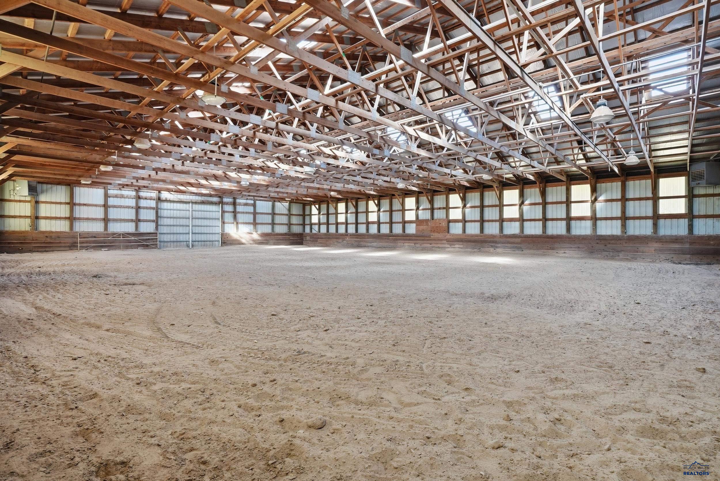 1810 SKYLINE RANCH RD