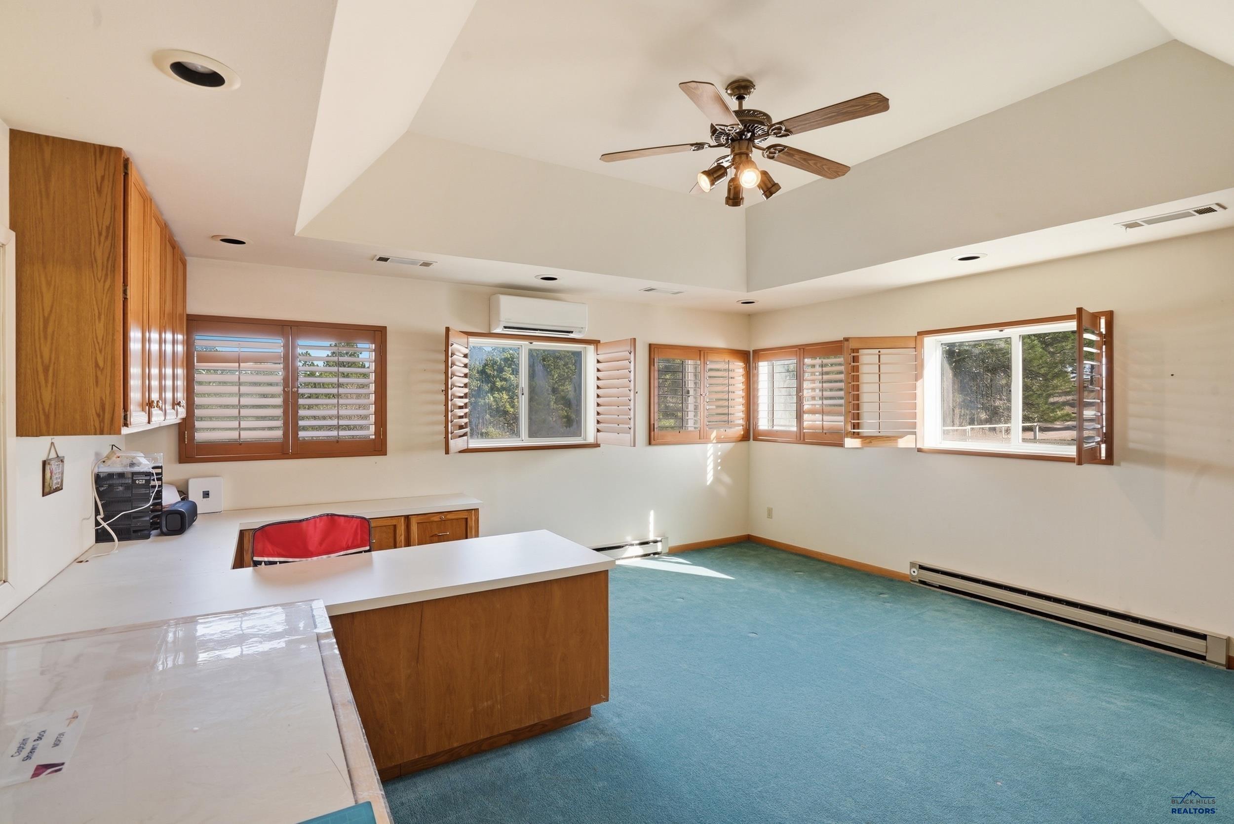 1810 SKYLINE RANCH RD