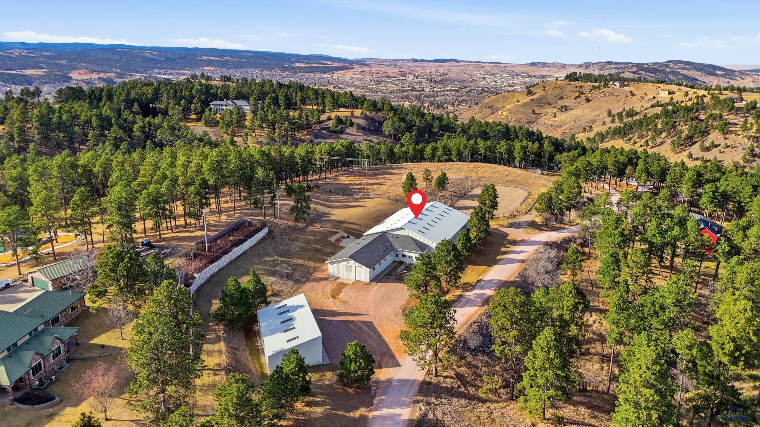 1810 SKYLINE RANCH RD