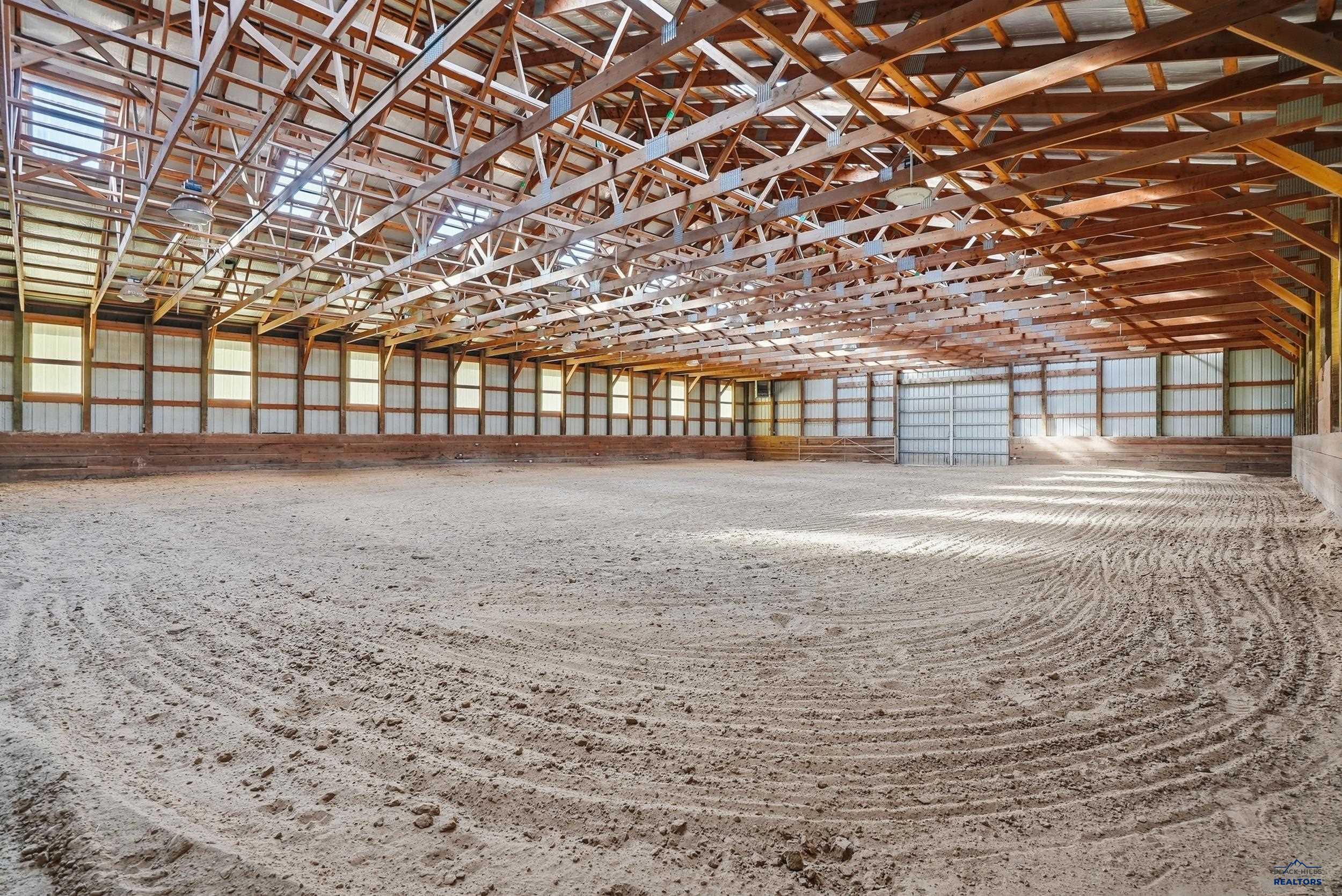 1810 SKYLINE RANCH RD