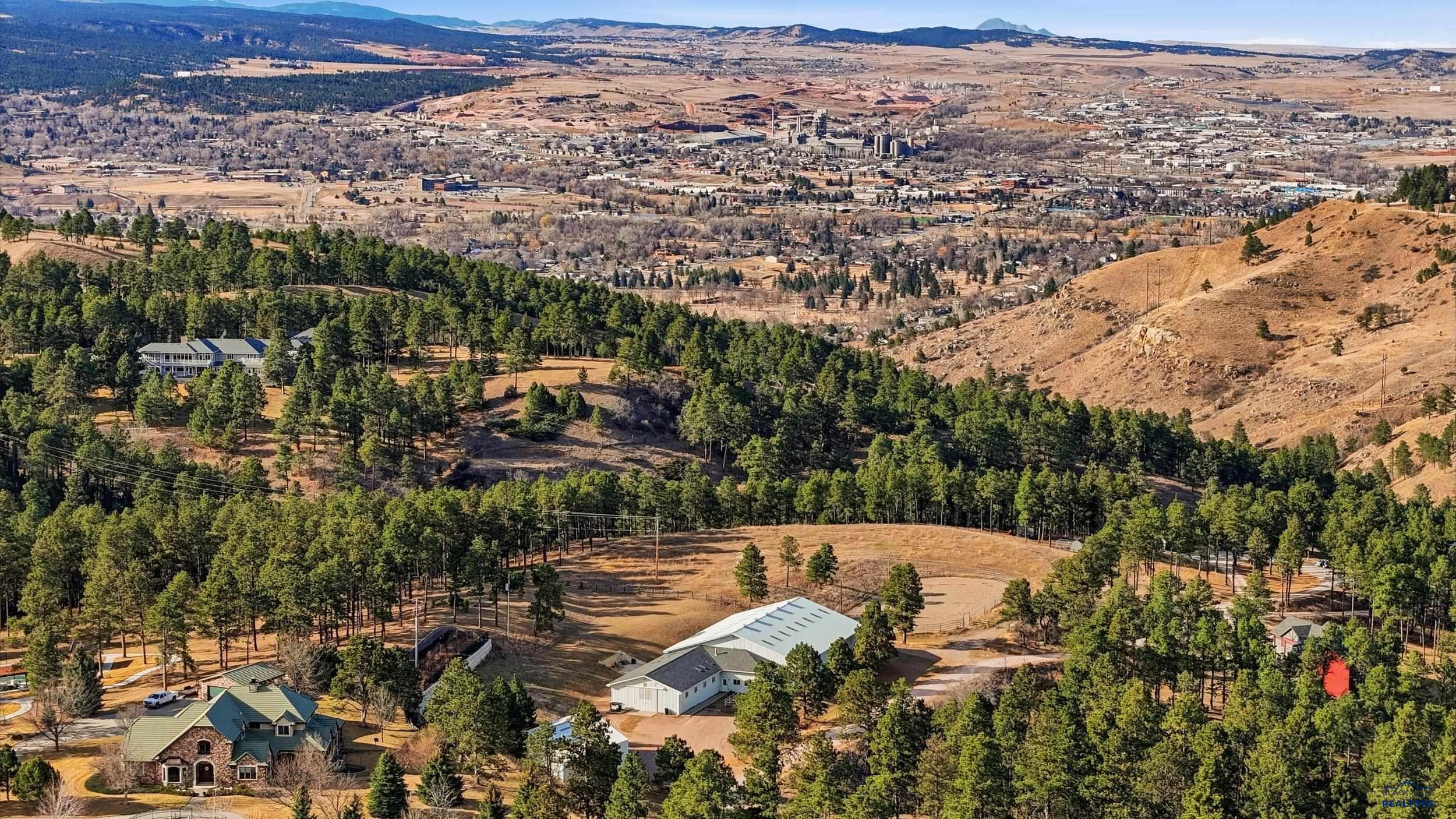 1810 SKYLINE RANCH RD