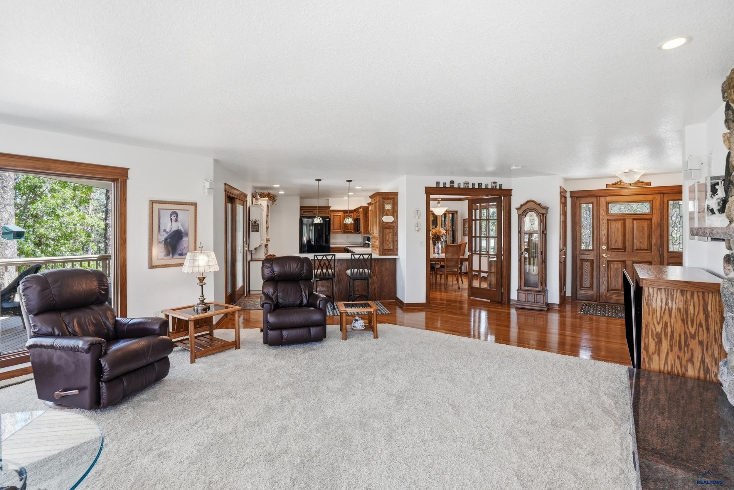 250 TIMBERLINE CT