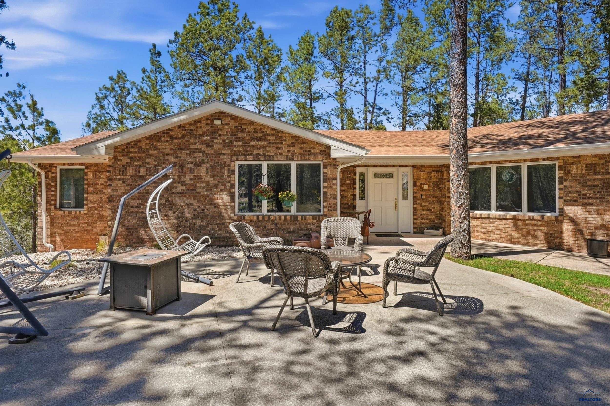 250 TIMBERLINE CT