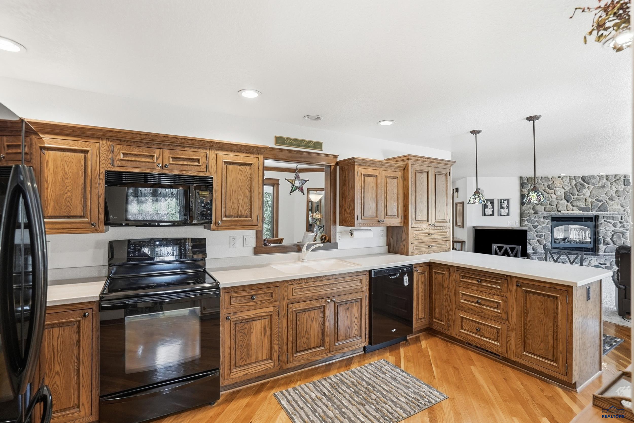 250 TIMBERLINE CT