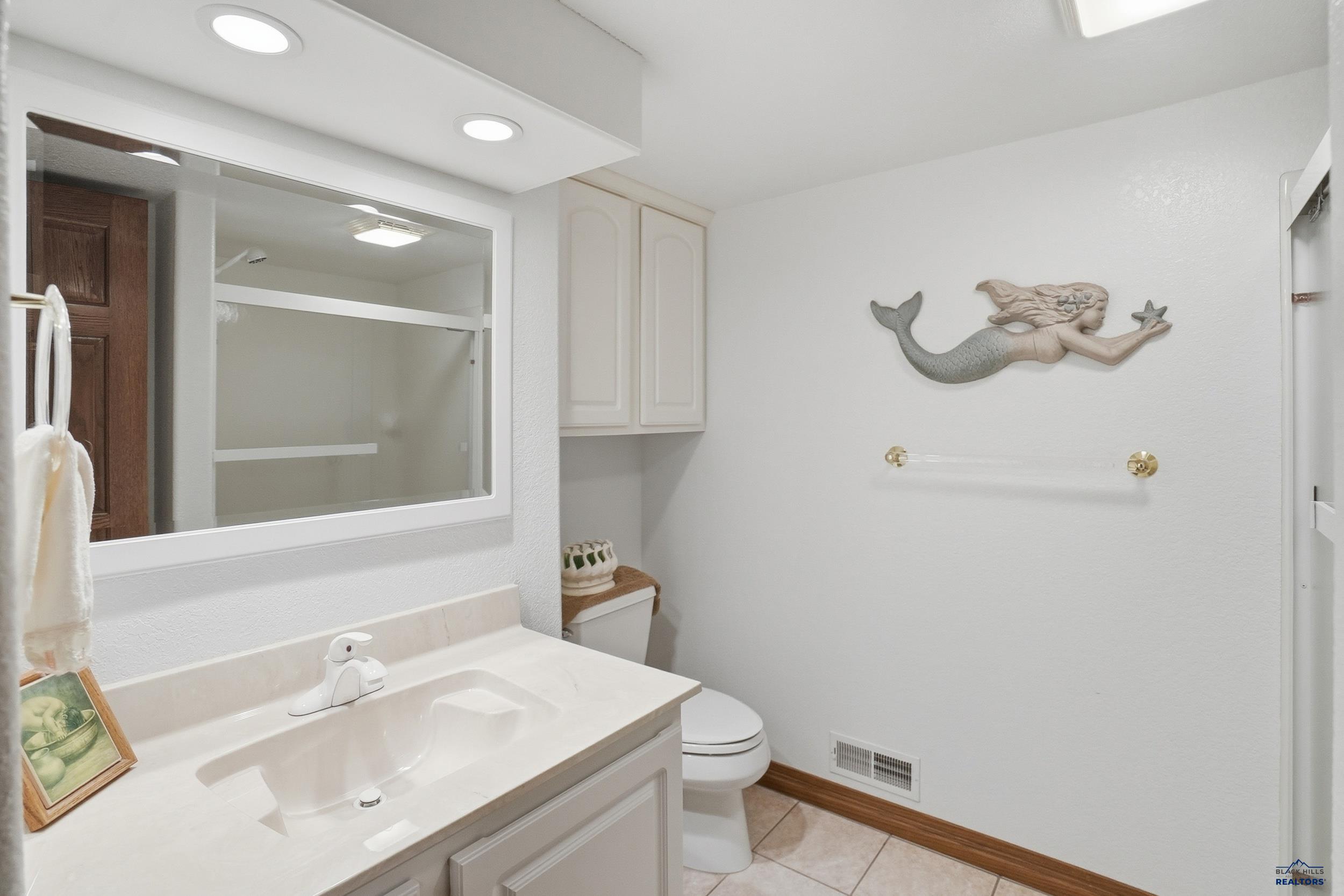 250 TIMBERLINE CT