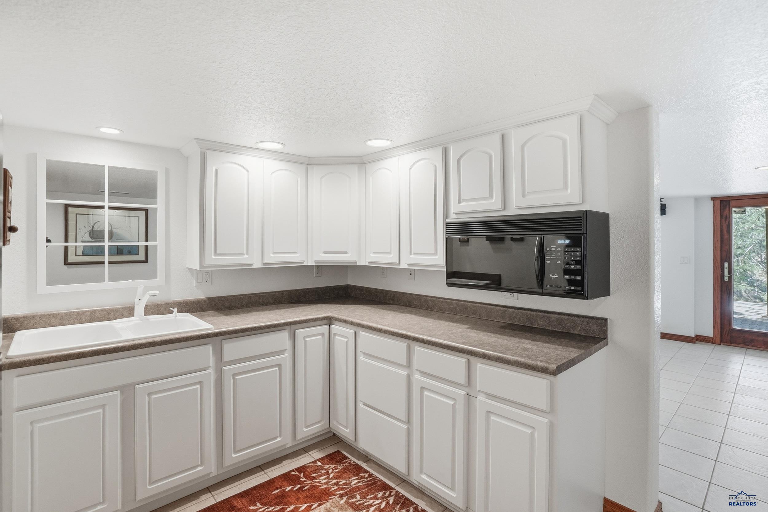 250 TIMBERLINE CT